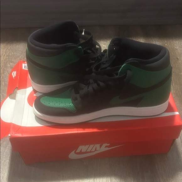 Jordan Other - Jordan 1 Retro High Pine Green Black